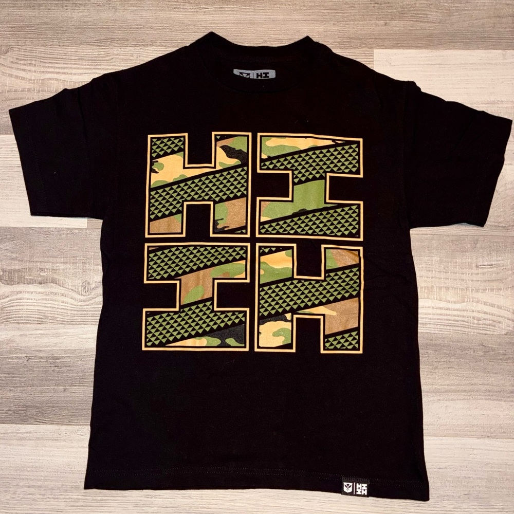 Hawaii’s Finest Men’s Tshirt